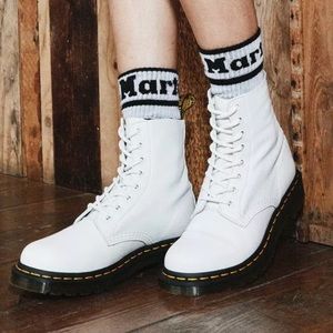 NEW Dr. Martens 1460 Women’s Pascal Virginia Leather Boots